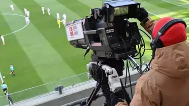 Futbolseverler müjde! Bütün dünyanın merakla beklediği maç şifresiz kanalda