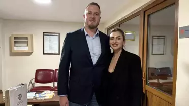 İngiliz Simon, Türk kadın için Müslüman oldu