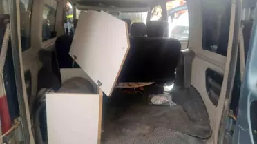 Siirt'te Park Halindeki Kamyonet Yangın Çıkardı