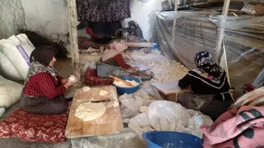 Yozgat'ta İmece Usulü Yufka Yapımı