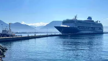 Marella Discovery 2 Alanya'ya Demir Attı