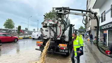 Trabzon'da Yoğun Yağış Sonrası Su Taşkınlarına Müdahale Başladı