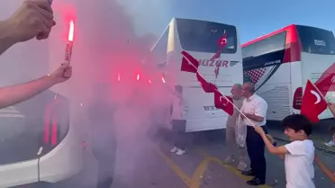 Bilek Güreşçiler Bursa'da Coşkuyla Karşılandı