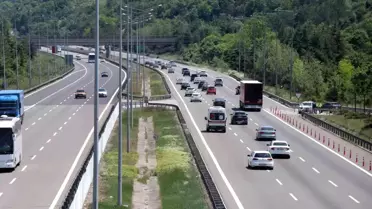 Bolu'da Kurban Bayramı Trafik Yoğunluğu