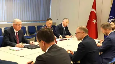 Bakan Güler Brüksel'de Letonya'dan Meslektaşıyla Görüştü