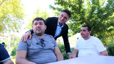 Aliağa'da protokol ve vatandaşlar bayramlaştı