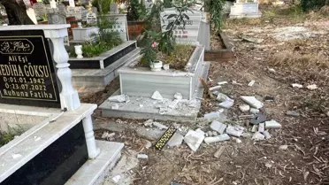Antalya'da Mezarlıkta Tahribat