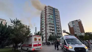 Diyarbakır'da 13 katlı apartmanda yangın: Mahsur kalanlar var
