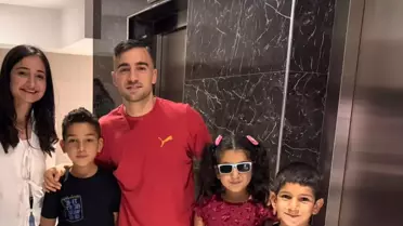 Yunus Akgün'den Çocuklara Forma Hediyesi