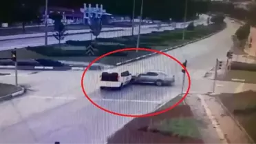 Amasya'da Trafik Kazası: 5 Yaralı