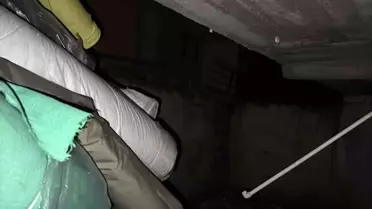 Zeytinburnu'nda Dükkan Duvarı Yıkıldı