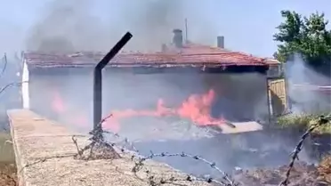 Kulu'da Samanlık Yangını Kontrol Altına Alındı