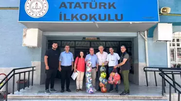 Bilecik'te Atık Pil Toplayan Öğrencilere Spor Malzemeleri Hediye Edildi