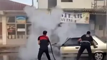 Osmaniye'de Seyir Halindeki Araçta Yangın