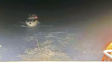 Dalaman'da Sürüklenen Tekne Kurtarıldı
