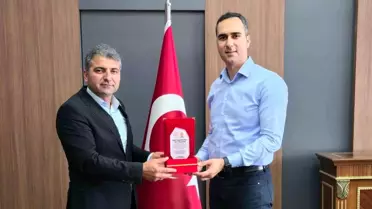 Samsat Kaymakamı'na Plaket