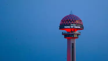 Kızılay'ın 157. Yılı Kırmızı Işıklarla Kutlandı