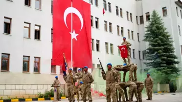 Bayburt'ta jandarmanın 186'ncı yılı coşkuyla kutlandı: Tüfekli hareketler gösterisi nefes kesti