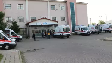 Karlıova'da Otobüs Kazası: 3 Yaralı