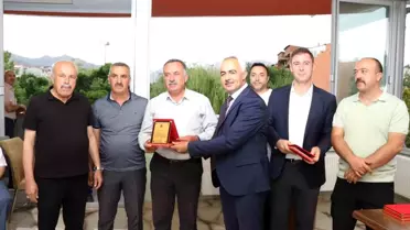 Oltu Belediyesi Emekçilerini Onurlandırdı