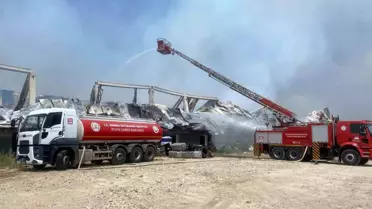 Mersin'de Pamuk Balyası Deposunda Yangın Çıktı