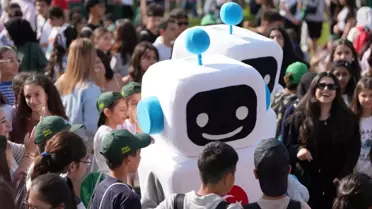 Şırnak'tan Hatay'a, Zonguldak'tan Konya'ya; 'Arkadaşım Robot' yarışmasının ödülleri sahiplerini buldu