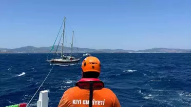 Bodrum'da Sürüklenen Tekne Kurtarıldı