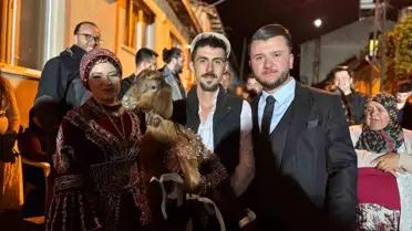 Bilecik'te Oğlaklı Kına Gecesi Sürprizi
