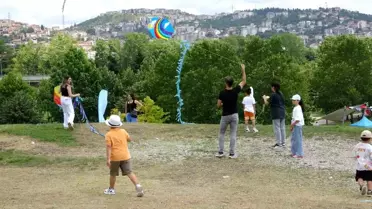 Kocaeli'de Babalar Günü Uçurtma Şenliği Renkli Görüntülere Sahne Oldu
