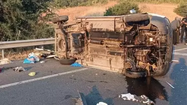 Uşak'ta Kaza: 1 Ölü, 4 Yaralı