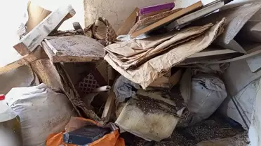 Nazilli'de Evden 6 Kamyon Çöp Çıktı