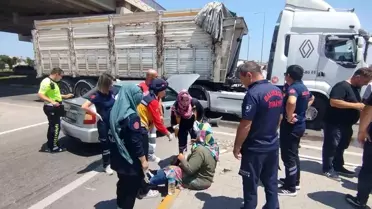 Bandırma'da Trafik Kazası: 2 Yaralı