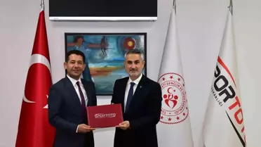 Adana Feke'ye Yeni Spor Tesisleri Kazandırılıyor