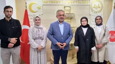 Bayburt'ta Umre Ödüllü Yarışma