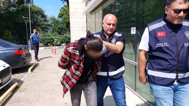 Kıskançlık Kavgası: Kadın Ağır Yaralandı