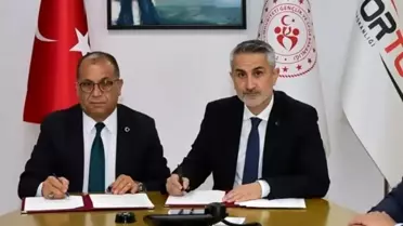 Saimbeyli'ye 5 Halı Saha ve Modern Gençlik Merkezi