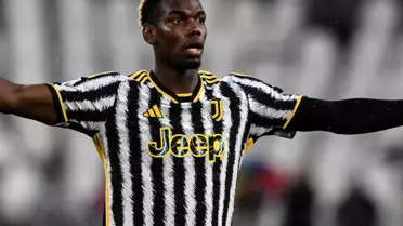 Uçak imza için iniyor! Yeşil sahalara hoş geldin Paul Pogba