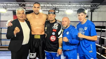 Viktor Faust, ABD'li Rakibini Nakavt Etti