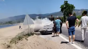 Erdek'te Yurtdışı Plakalı Araçta Yangın