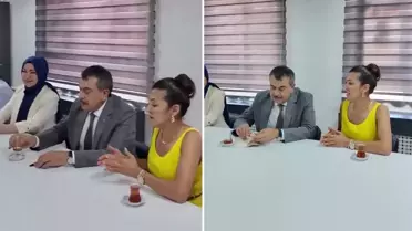 Bakan Tekin'in katıldığı etkinliğe öğretmenin sözleri damga vurdu: Çıldıracak gibi oluyoruz