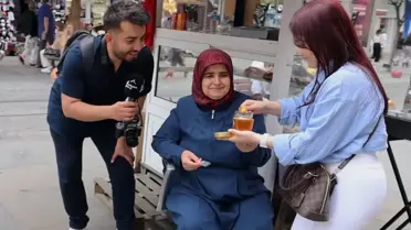 İstanbul'un göbeğinde bal challenge! Lezzeti tam not aldı