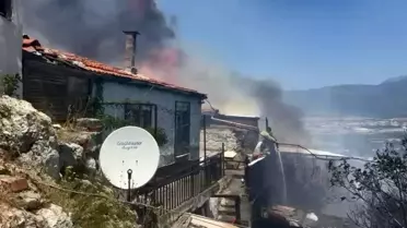 Kemalpaşa'da Yangın: Ev ve Depo Kullanılamaz Hale Geldi