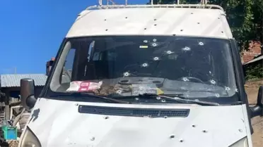 Kastamonu'da Minibüs Kurşunlandı