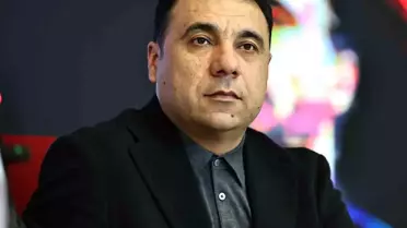 Eken Adaylığı Bıraktı
