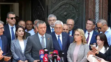 CHP Lideri Özgür Özel, Esnafın Sorunlarını Görüştü