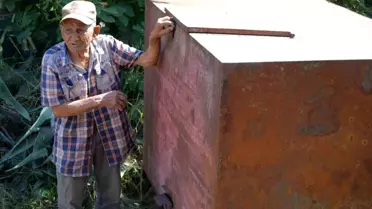 Yangında Eviyle Birlikte 86 Bin Lirasını Kayıp Eden Yaşlı Adamın Hikayesi