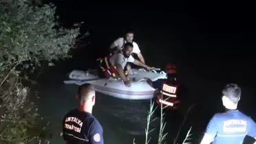 Manavgat'ta Mahsur Kalan 3 Kişi Kurtarıldı
