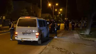 Bafra'da Huzur Uygulaması: 2 Tabanca ve Uyuşturucu Ele Geçirildi