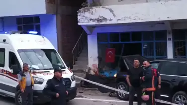 Ordu'da kaldırımda bekleyen iki kişi cipin çarpması sonucu hayatını kaybetti