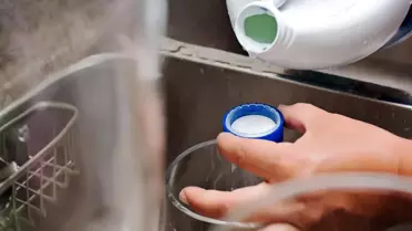 Talimat bakanlıktan! Dev market zincirinin çamaşır suyu toplatılıyor